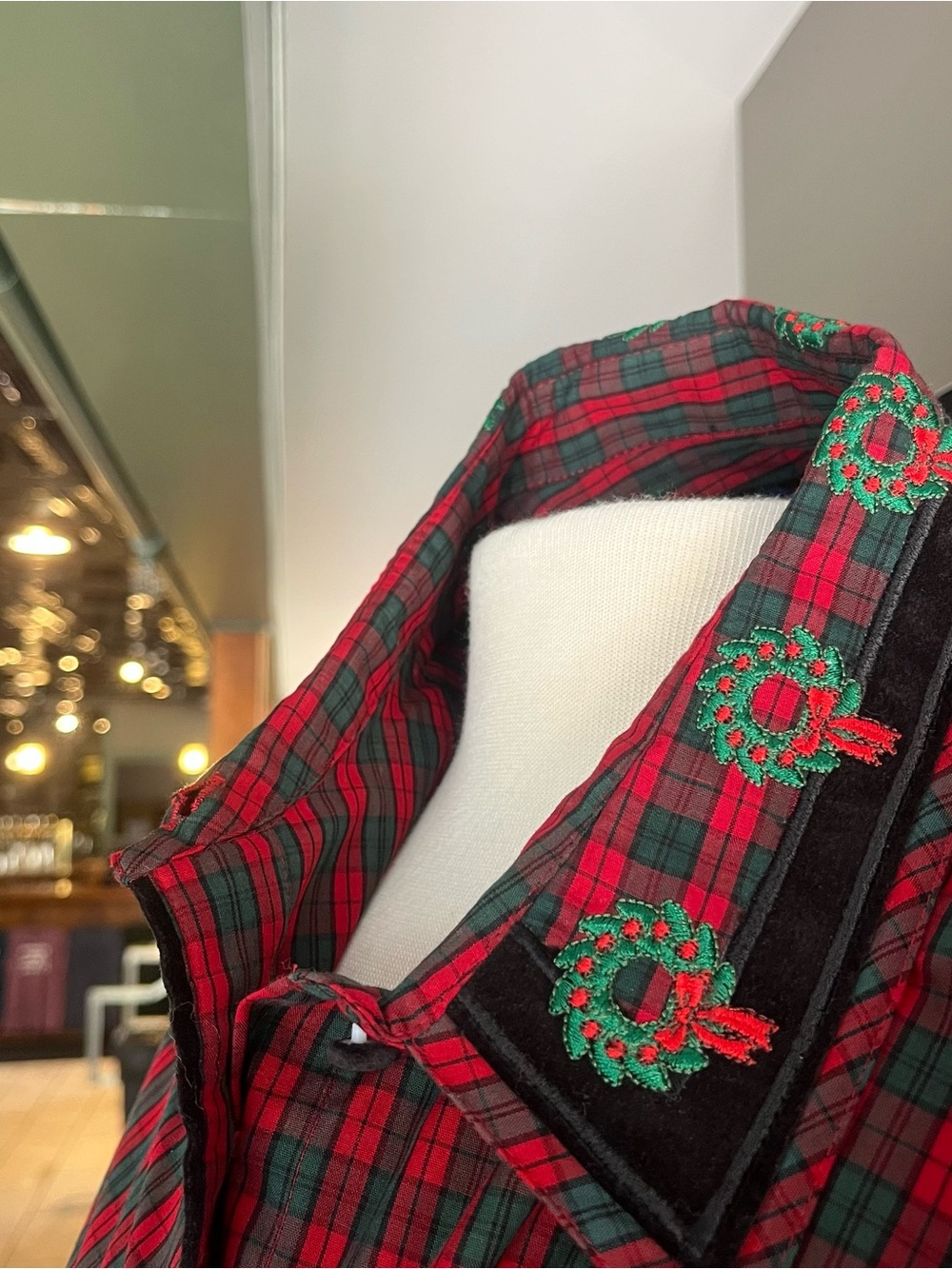 Karen Scott Red Plaid Christmas Wreath Collar Flannel Button Down Top